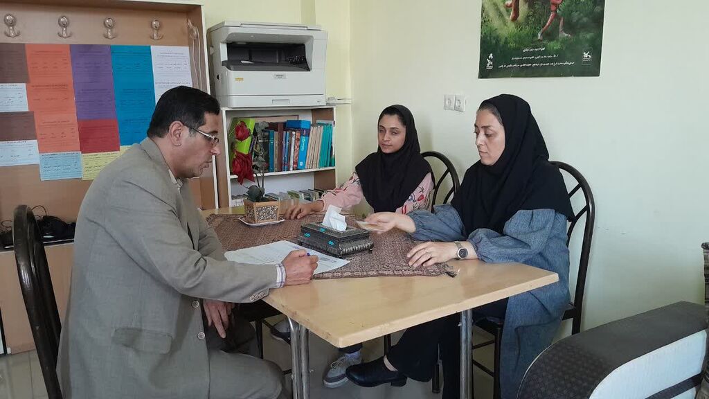 1327394 مشارکت فعال «کانون یاران» و شورای نوجوان در مرکز فرهنگی هنری شماره۲شاهرود