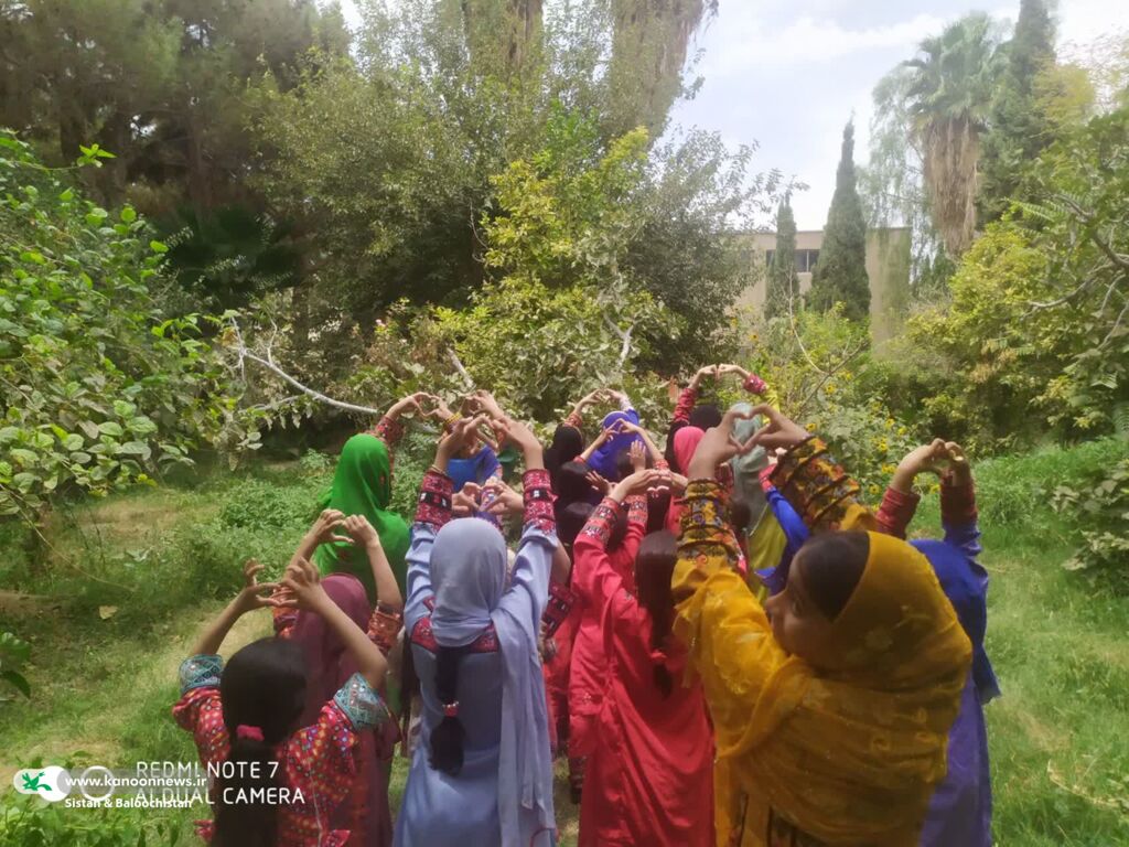 1327417 برگزاری اردوها در کانون سیستان و بلوچستان مسیری برای همدلی و یادگیری