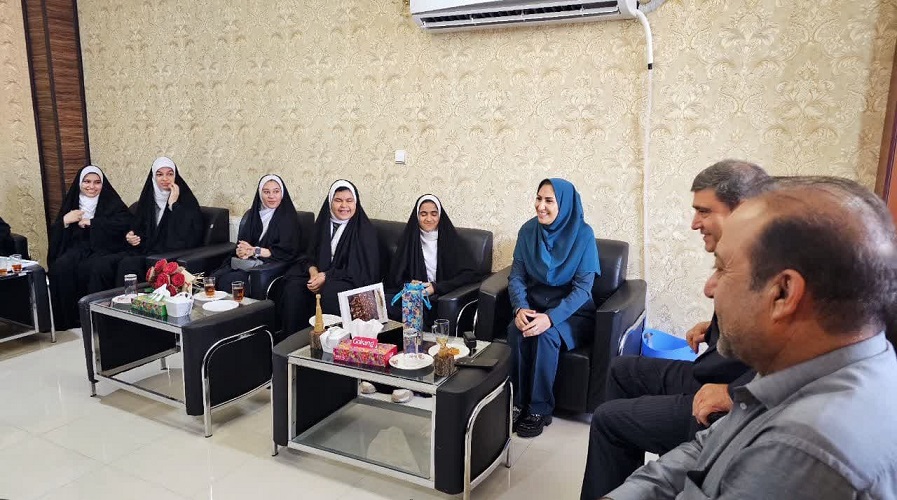 کانون‌یاران شهر زیار به دیدار شهردار رفتند