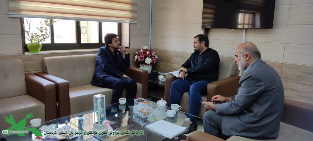 1327563 همافزایی فرهنگی؛ امضای تفاهمنامه همکاری میان کانون پرورش فکری کودکان و نوجوانان و اداره کل فرهنگ و ارشاد اسلامی کردستان