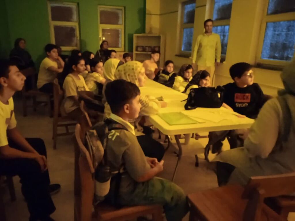 1327575 ویژهبرنامه «شبی با آسمان»