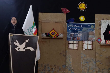 کارگاه آموزشی «آشنایی با آسیب‌ها و تهدیدهای فضای مجازی» در کانون خلخال برگزار شد