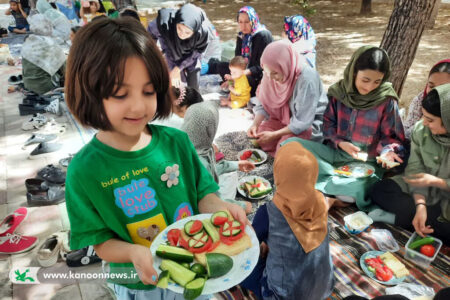 اردوی گردش با طعم دانایی در اردکان برگزار شد