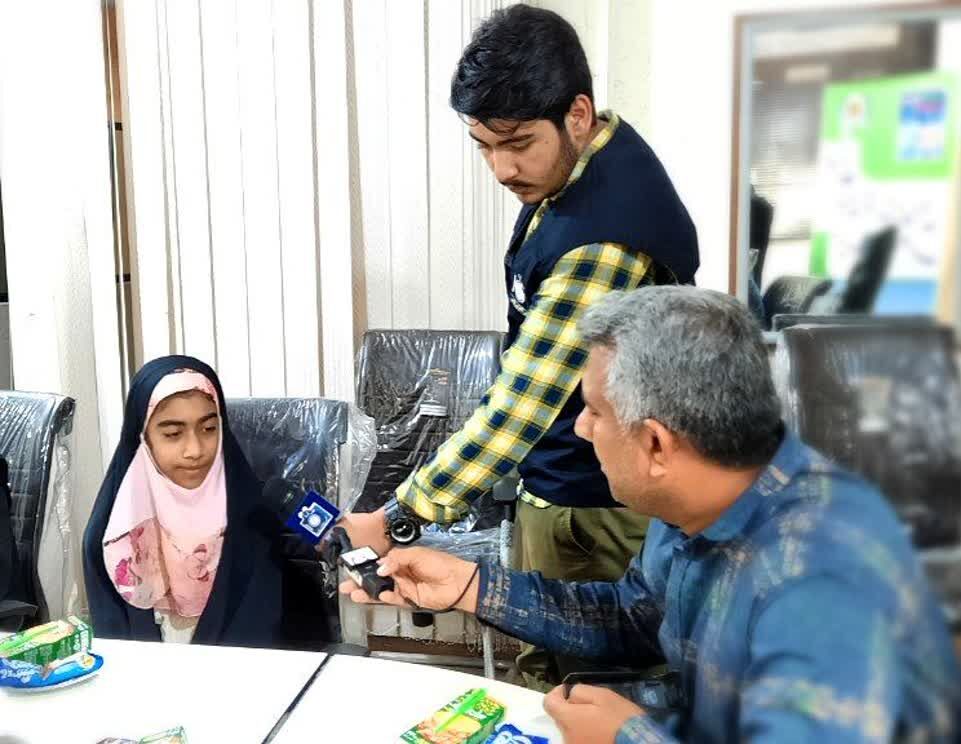 1327879 برگزیدگان مرحله استانی مسابقه ی نقاشی ملی جشنواره گوهرهای فاطمی استان هرمزگان تجلیل شدند