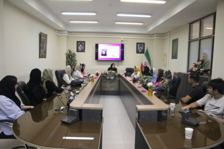 مردم‌گرایی در شعر جوان