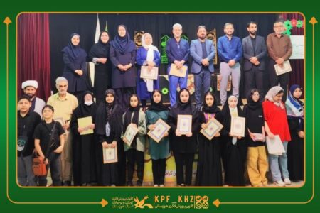 نشست ادبی «با کاروان خورشید» در اهواز برگزار شد