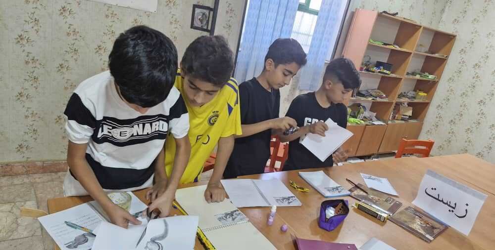 1329359 برگزاری کارگاههای علمی جذاب در مرکز فرهنگی هنری لیکک