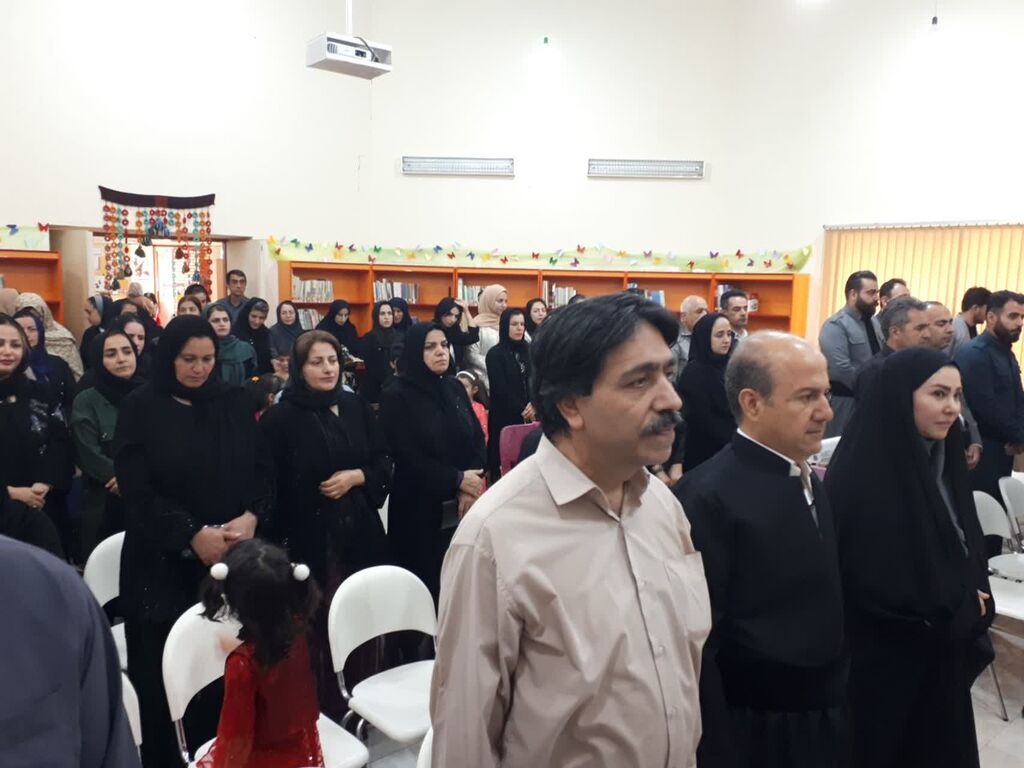 1329465 دومین جشنواره سرزمین مادری در مرکز پاوه