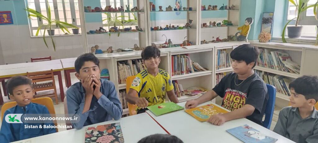 1329686 بزرگداشت سالروز ورود آزادگان به میهن در مراکز فرهنگیهنری کانون سیستان و بلوچستان