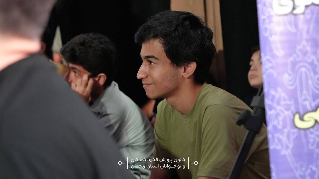 1329702 دانشآموزان زنجانی پای درس بزرگان ریاضی کشور نشستند