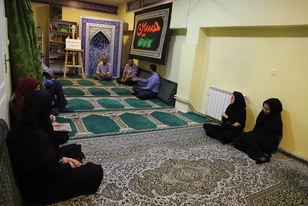 1329794 نشست دهه فرهنگی معارف نماز و مسجد