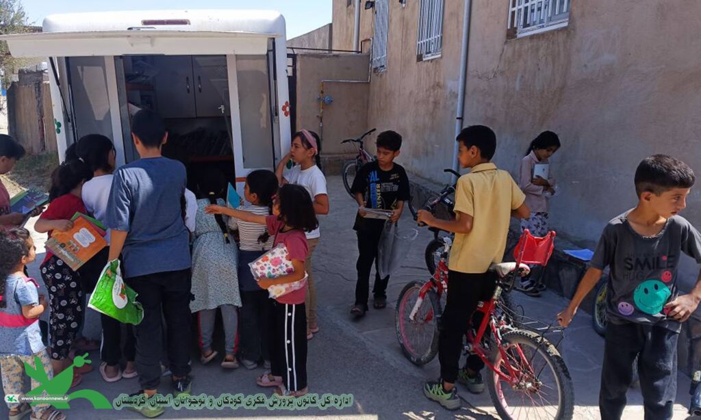 1329805 شور و نشاط فرهنگی در روستاهای استان کردستان