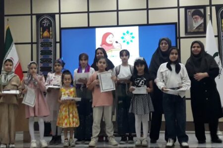 برپایی جشنواره ستاره های سخن در کانون شهر اراک