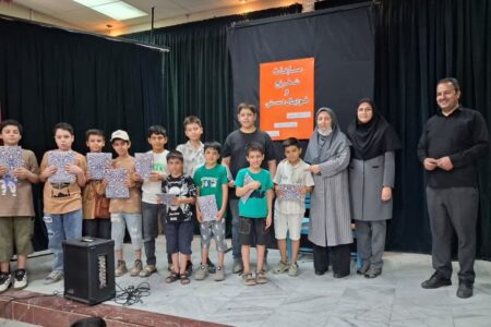 مسابقات فوتبال دستی و شطرنج در کانون شهر اراک برگزار شد