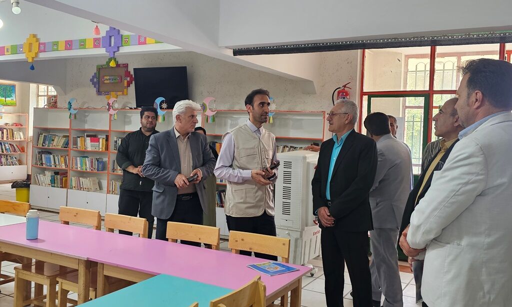 1329888 همکاری محیط زیست و کانون پرورش فکری برای تربیت نسلی سبز در کهگیلویه و بویراحمد