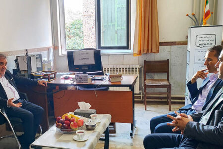 نماینده مردم مشگین‌شهر در مجلس شورای اسلامی از مرکز آموزشی کانون زبان اردبیل بازدید کرد