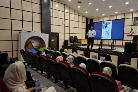 دومین نشست انجمن عکاسان نوجوان کانون استان مرکزی