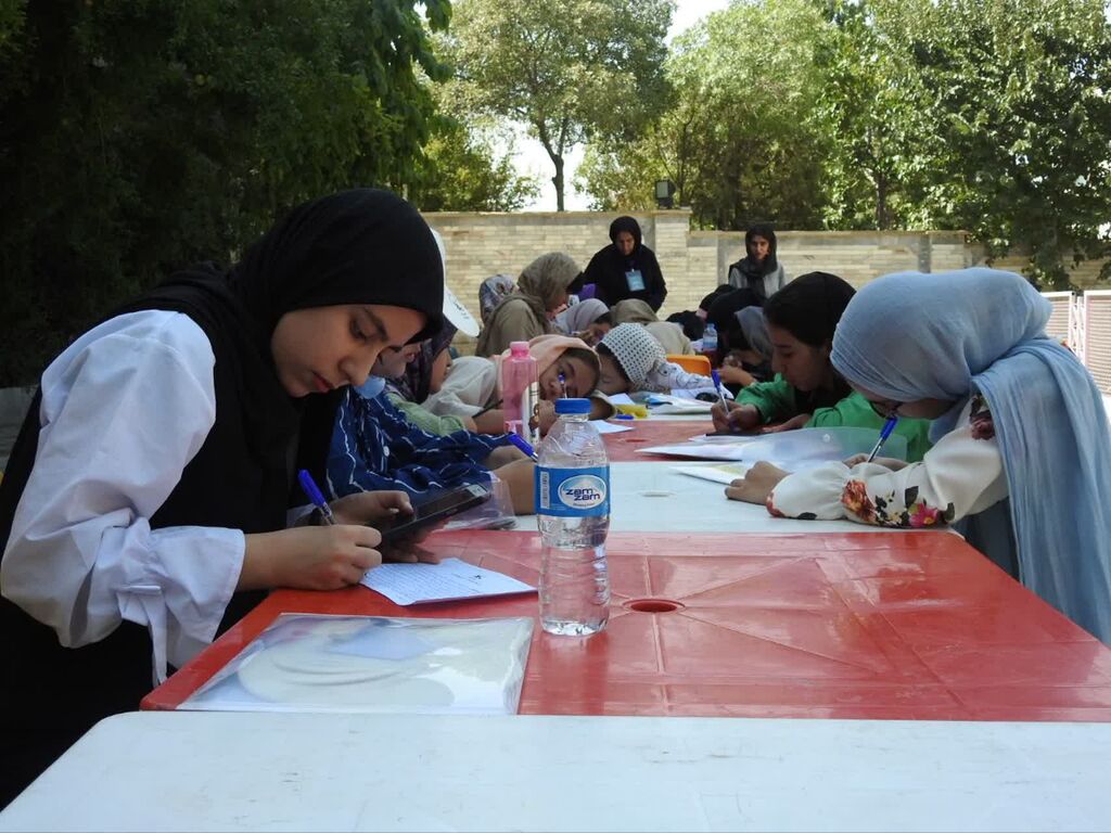 کارگاه‌های تخصصی ونشست های دینی مذهبی وبازدیددراردوی استانی «ایلام ما»