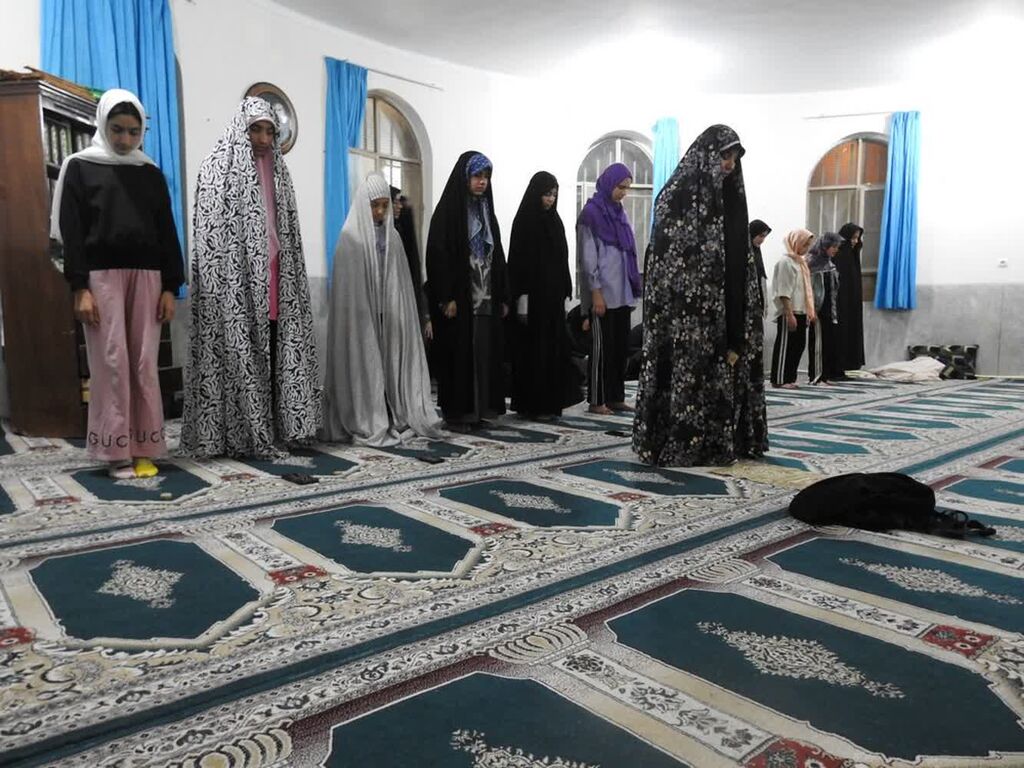 کارگاه‌های تخصصی ونشست های دینی مذهبی وبازدیددراردوی استانی «ایلام ما»