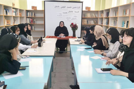 پانزدهمین نشست انجمن داستان مراکز کانون مشگین‌شهر برگزار شد