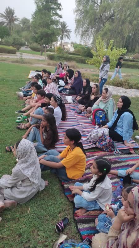 1330519 همدلی در پایان تابستان با برگزاری اردوی خانواده محور