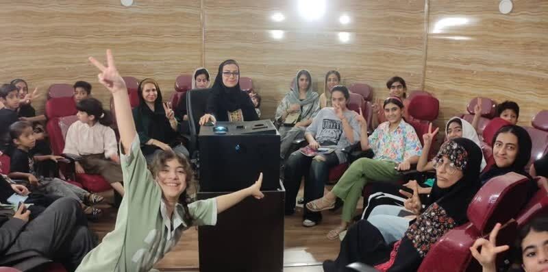 1330573 اردوی شبانه علمی اعضای مجتمع آفرینش بندرعباس