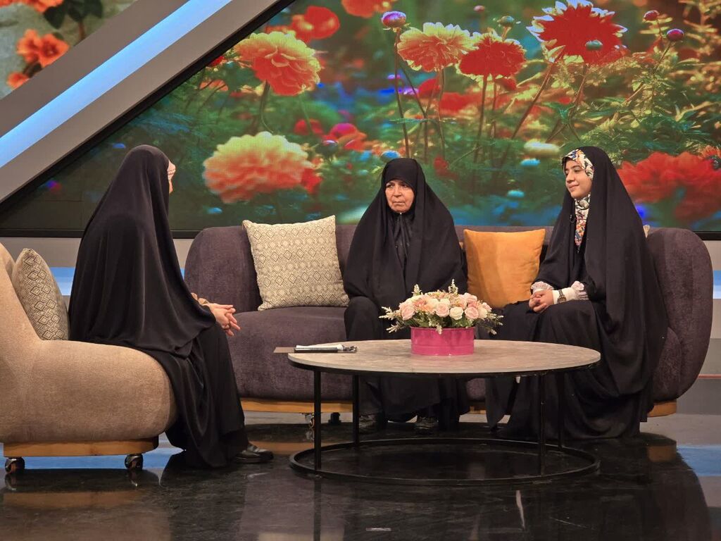 1330882-1 عضو ارشد کانون کرمانشاه مهمان ویژه برنامه خانواده شبکه ۱