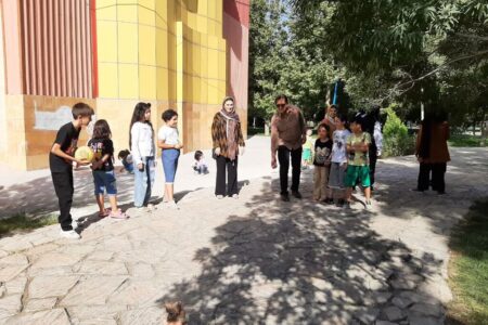 از هفت‌سنگ تا منچ؛ بازی‌های سنتی، مهمان کودکان امروز