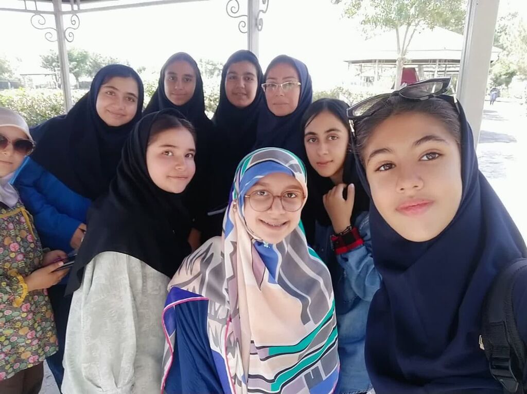 1330941-1 برگزاری اردوی عکاسی «یک روز، یک دنیا نگاه نو»