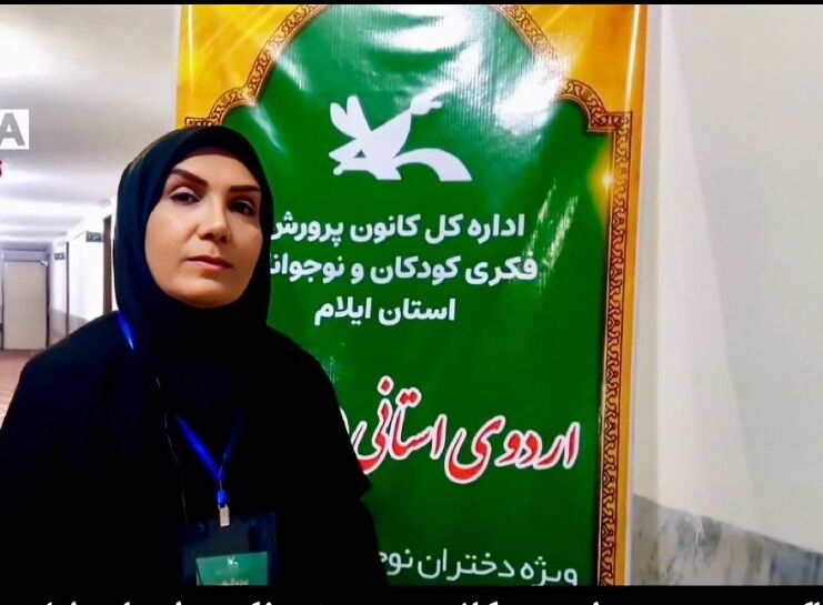 1330993-1 دختران نوجوان ایلامی دراردوی«ایلام ما» مهارتهای زندگی راتمرین کردند