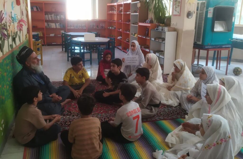 1331188-1 نقشآفرینی مرکز نوسود در ترویج فرهنگ نماز با میزبانی از امام جمعه این شهرستان