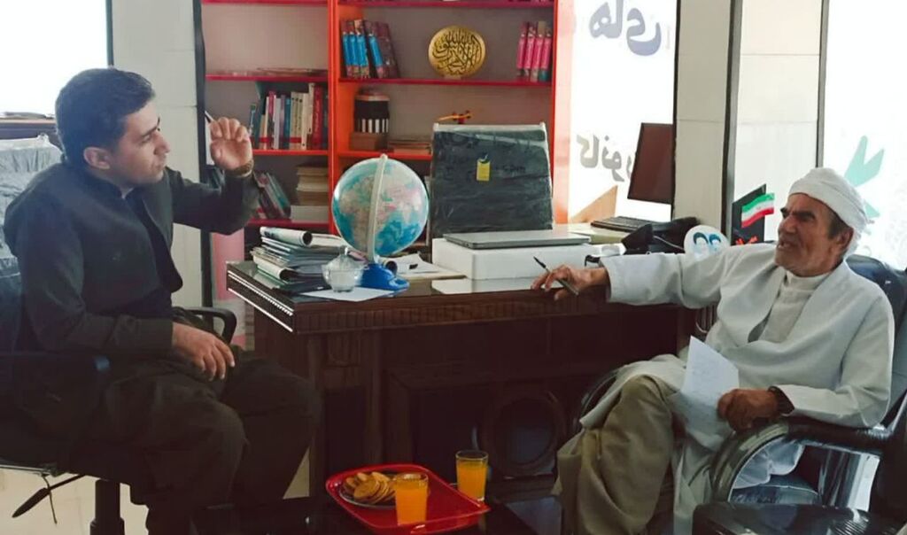 1331216-1 حضور امام جمعه ثلاثباباجانی در مرکز فرهنگی هنری این شهرستان