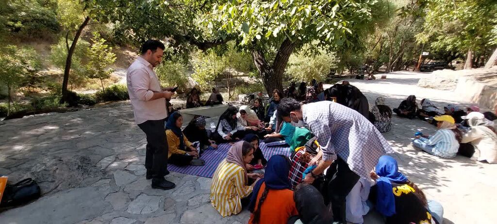 1331384-1 کانون کرمانشاه با اجرای پویش ملی "جهان کودکان را ببین" در اردوی صحنه