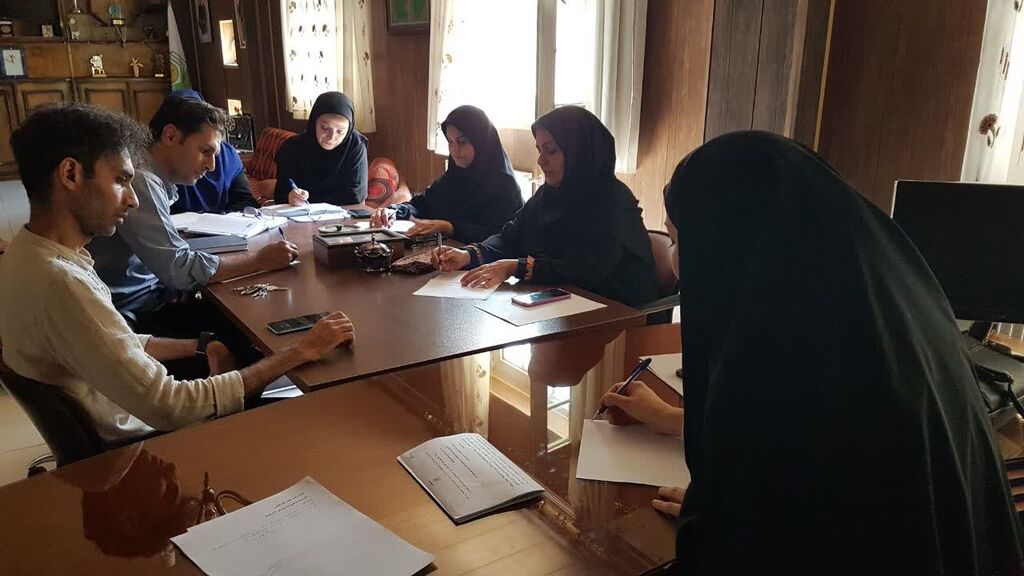 1331668-1 نشست تخصصی شورای کارشناسی کانون کرمانشاه