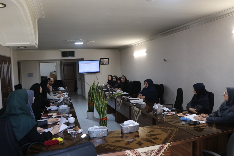 1331758-1 روشهای بررسی و تحلیل آمار مراکز کانون استان اصفهان