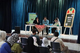 1331769-1 نشست انجمن شاعران نوجوان روشنا در کانون ارا ک برگزار شد