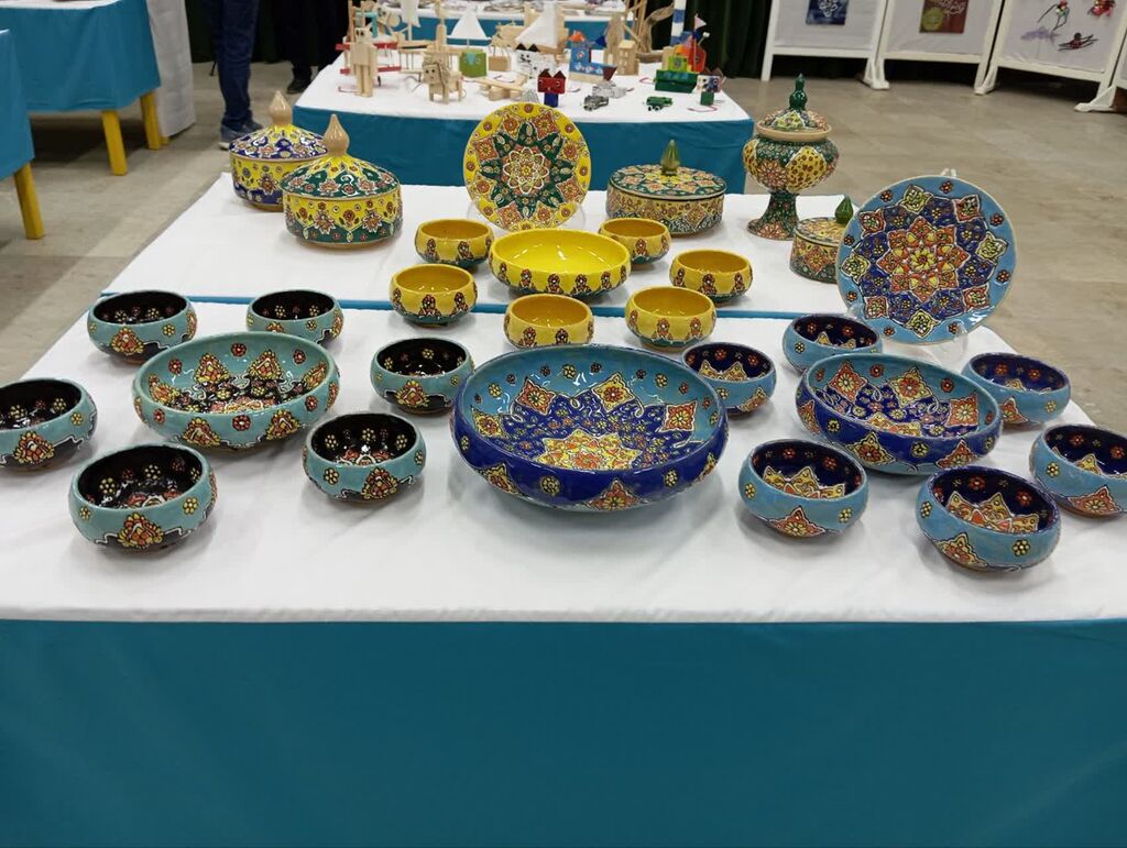 1332076-1 نمایشگاه دستاوردهای تابستانه کانون پرورش فکری کودکان و نوجوانان هرمزگان افتتاح شد