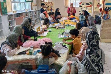 گردآفرید و زال در کارگاه عروسک‌سازی مرکز ۳۸ تهران