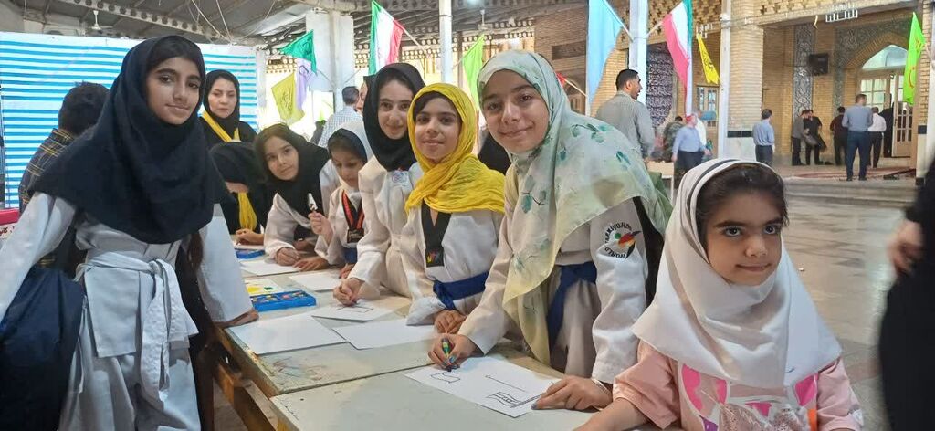 1332763-1 حضور فعال کانون پرورش فکری همدان در پنجمین یادواره شهدای عملیات رمضان