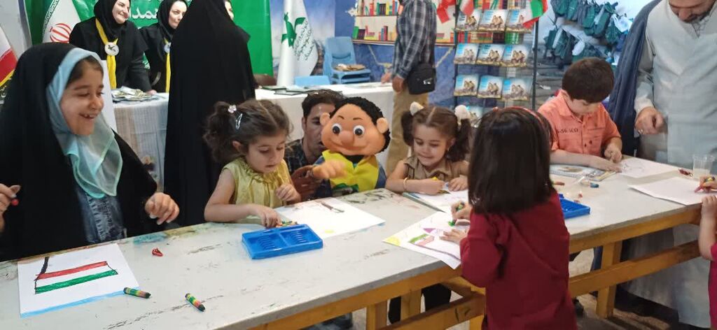 1332765-1 حضور فعال کانون پرورش فکری همدان در پنجمین یادواره شهدای عملیات رمضان