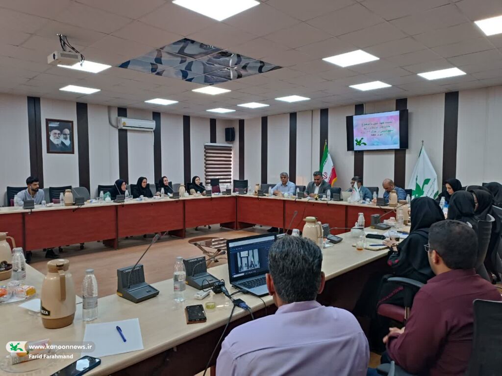 1333090-1 نشست جهاد تبیین با موضوع جنایتهای آمریکا و اسرائیل در جنگ ۱۲ روزه علیه ایران