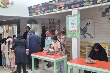 ویژه برنامه مادر دختری با عنوان یک تیر و سه نشان در کانون تفرش 