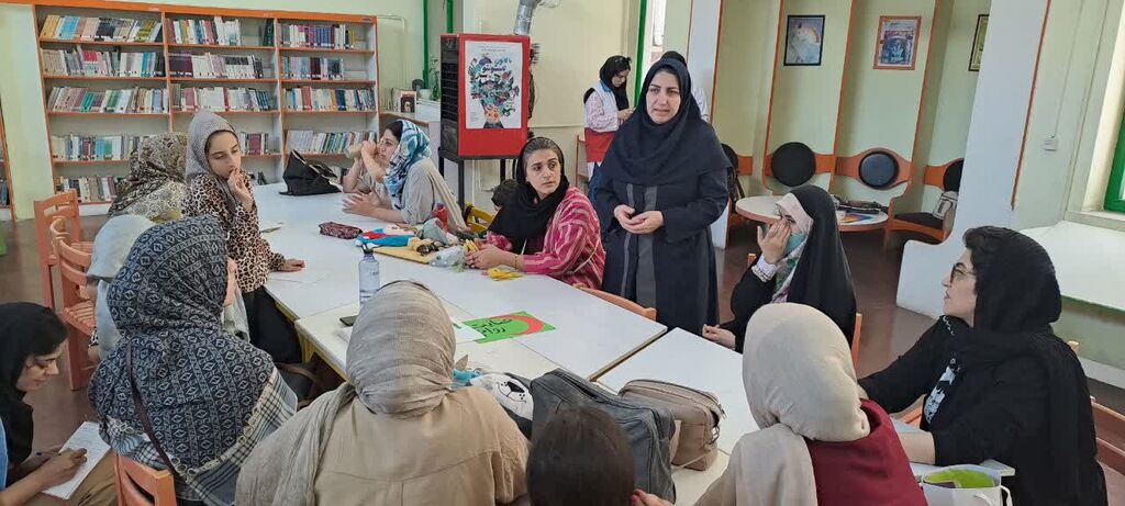 1333172-1 کارگاه «زنگ زندگی» در مرکز شماره یک کانون کرج