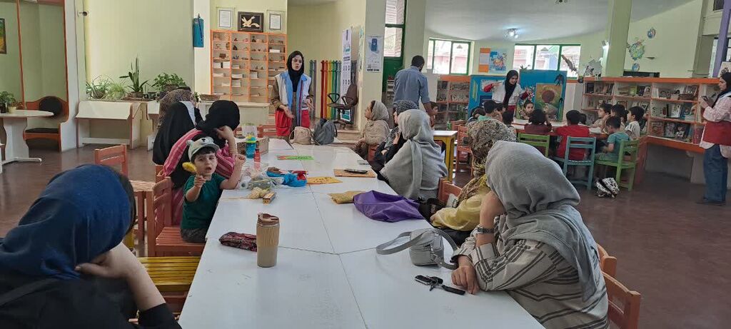 1333173-1 کارگاه «زنگ زندگی» در مرکز شماره یک کانون کرج