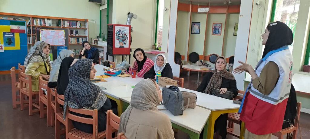 1333174-1 کارگاه «زنگ زندگی» در مرکز شماره یک کانون کرج