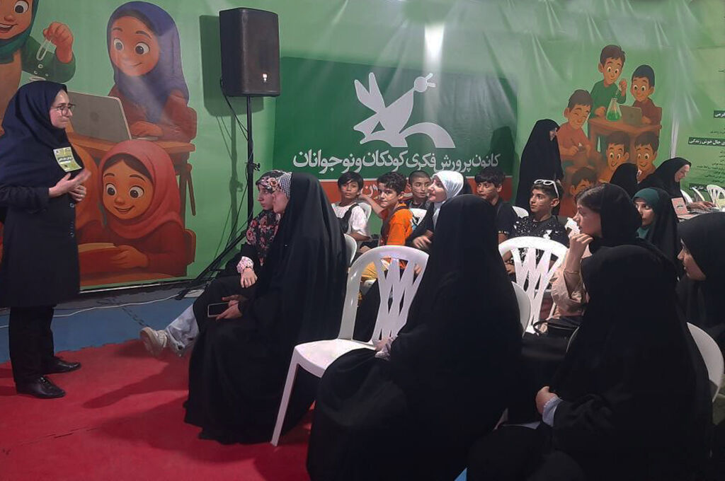 1333698-1 کارگاه عکاسی خبری ویژه دفاع مقدس؛ نگاهی نو به روایت قهرمانیها