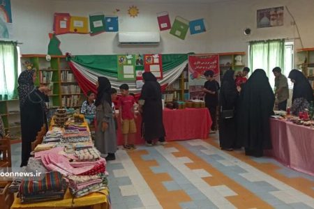 «۲۰ سال با شما»؛ نمایشگاه آثار هنری در بیستمین سالگرد تأسیس مرکز آزادشهر