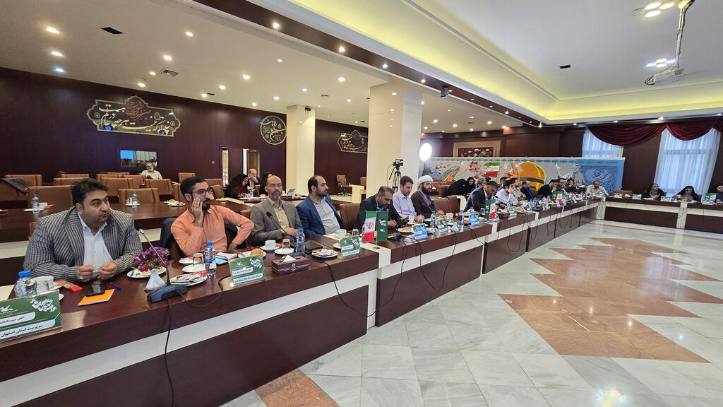 1334317 «هزار رویا، یک نگاه»؛ طرحی بیسابقه برای تحول تئاتر کودک در کشور