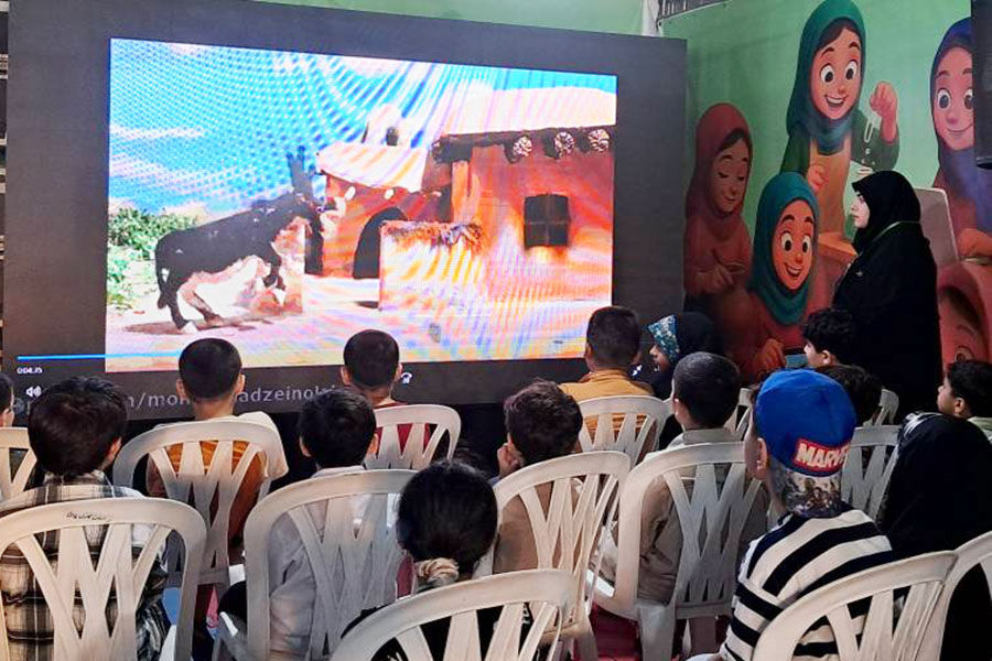 1334357-1 نمایش و نقد پویانمایی کشاورز و ربات برای مخاطبان؛ ترویج خلاقیت و دانش در نمایشگاه «روایت پرچمداران»