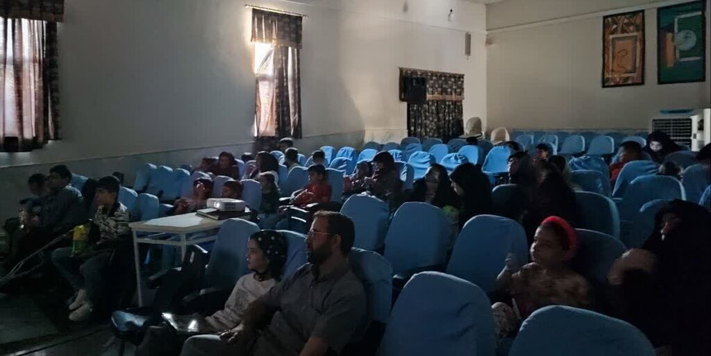 1334513-1 نمایش انیمیشن «فرمانروای آب» در مرکز شهرستان کنگاور